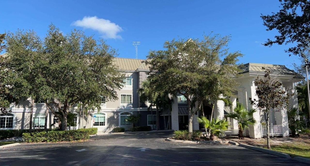 Surestay Plus Hotel By Best Western Vero Beach Dış mekan fotoğraf